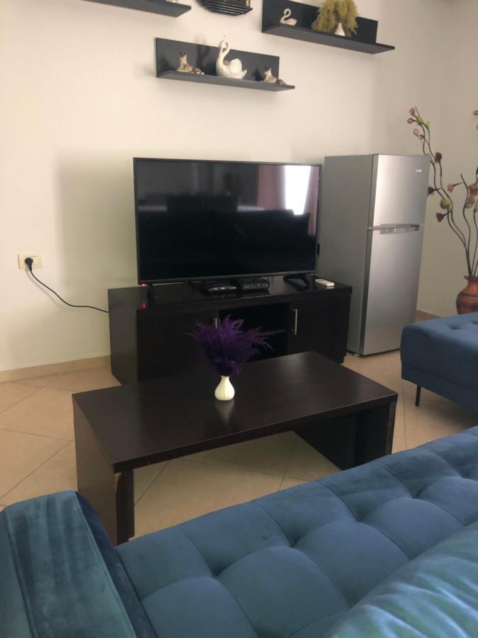 Central Boutique Hostel Саранде Екстериор снимка