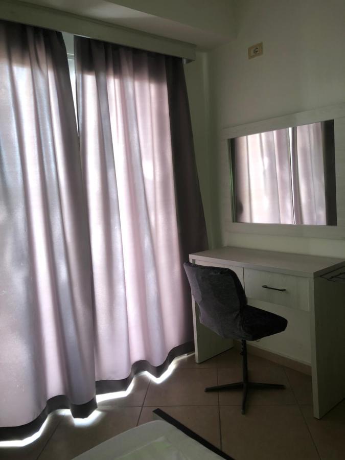 Central Boutique Hostel Саранде Екстериор снимка