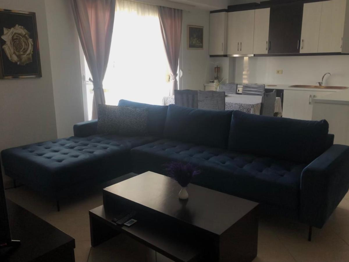 Central Boutique Hostel Саранде Екстериор снимка
